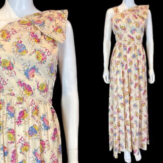 Gorgeous 1940's novelty print evening dress