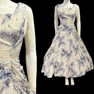 Outstanding 1950's bombshell dress