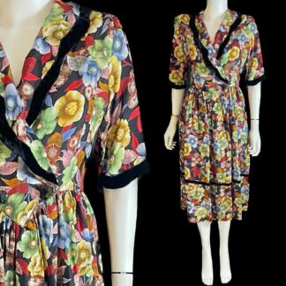 Beautiful 1930's Harrods silk dress