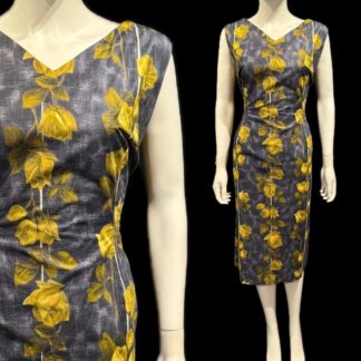 Outstanding 1950's rose print volup wiggle dress