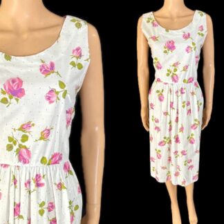 Really sweet 1950's rose print dress