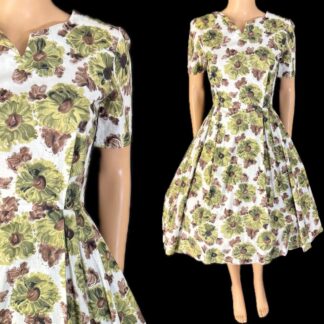 Stunning 1950's cotton day dress