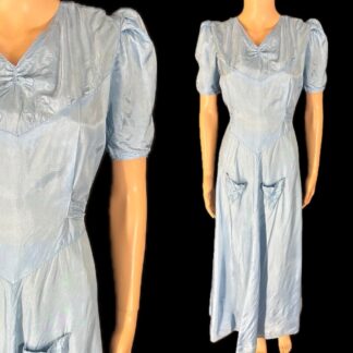 Lovely 1930's light weight evening dress