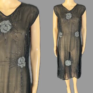 Stunning 1920's beaded flapper dress