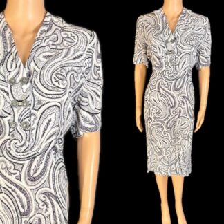 Beautiful early 1940's volup crepe day dress