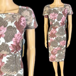 Adorable late 1950's early 1960's floral dress