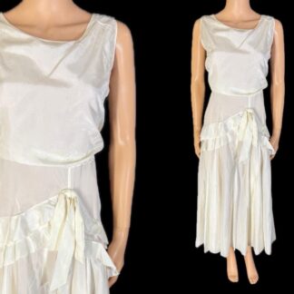Beautiful late 1920's / early 1930's occasion dress