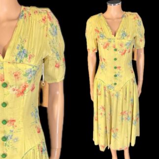 Beautiful 1940's Georgette summer dress