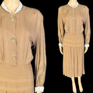 Beautiful late 1930's crepe day dress