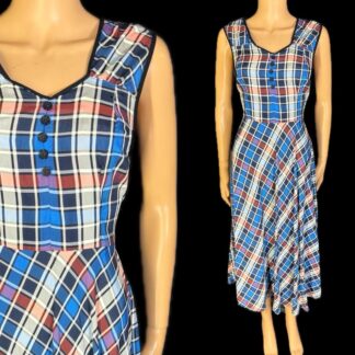 Adorable 1940's check day dress