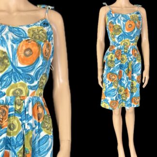 Gorgeous 1950's cotton day dress