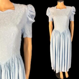Gorgeous 1930's textured crêpe evening dress