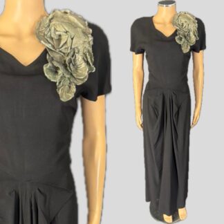 Absolutely stunning late 1930's crêpe evening dress