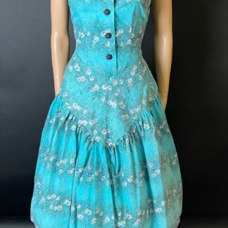 Really cute 1950s day dress