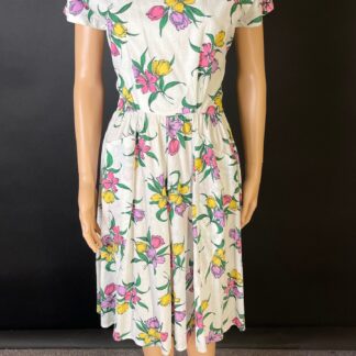 Gorgeous 1940s seersucker day dress