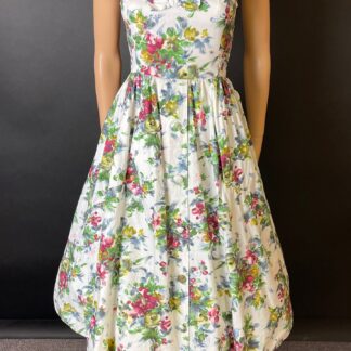 Beautiful 1950s sun dress