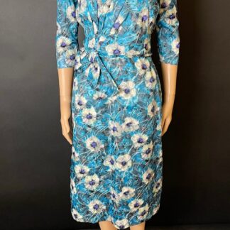 Beautiful 1950s floral wiggle dress