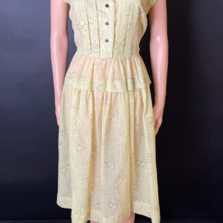 Really pretty 1940s 'Brookmar' day dress