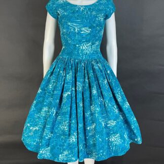 Cute 1950s day dress
