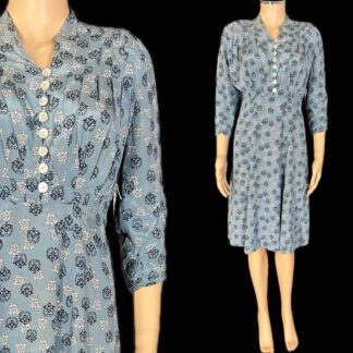 Beautiful 1940's day dress